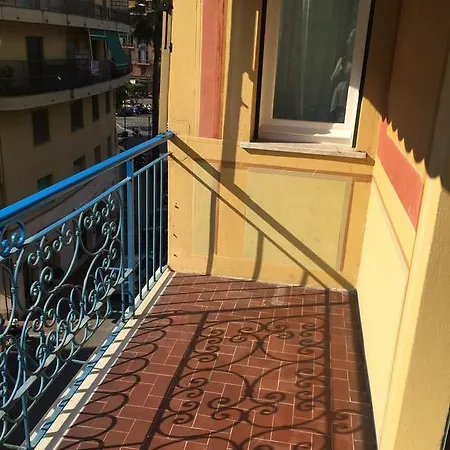 Sunnyhouse Apartment Santa Margherita Ligure Room photo
